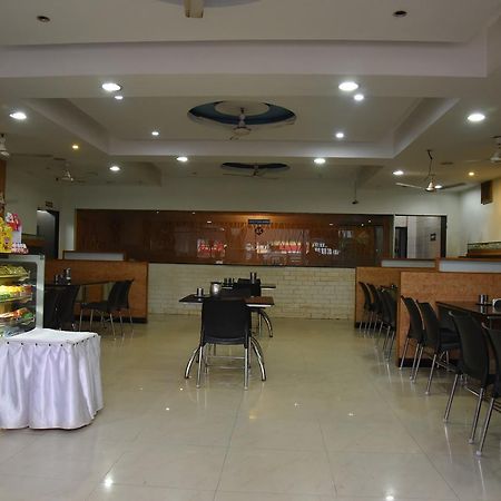 Rams Inn Танджавур Экстерьер фото